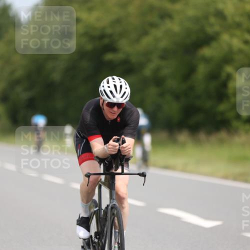 22.06.2025 - Viking Triathlon Yannick Fuchs http://msf.ph/oto/8083556 22.06.2025 12:30:48 Radfahren 16, 169, 235, 248, 285, 313, 503, 552, 651 meine-sportfotos.de