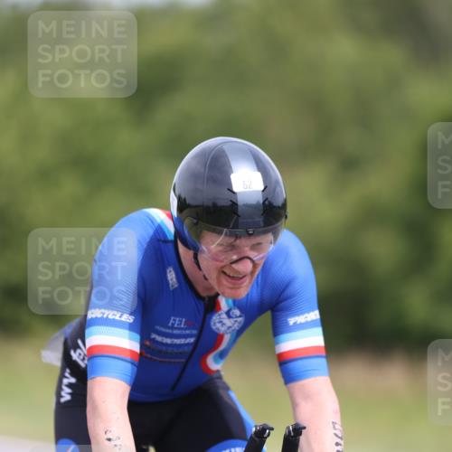 22.06.2025 - Viking Triathlon Yannick Fuchs http://msf.ph/oto/8083667 22.06.2025 12:31:06 Radfahren 52, 110, 366, 418, 427, 531 meine-sportfotos.de