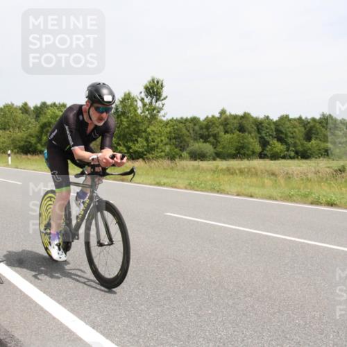 22.06.2025 - Viking Triathlon Yannick Fuchs http://msf.ph/oto/8083671 22.06.2025 12:58:59 Radfahren 61, 234, 375 meine-sportfotos.de