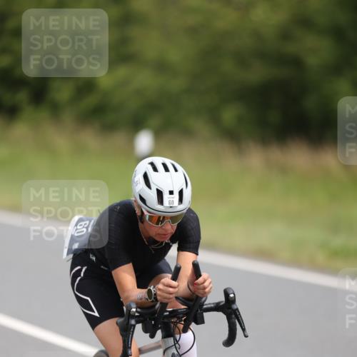 22.06.2025 - Viking Triathlon Yannick Fuchs http://msf.ph/oto/8083726 22.06.2025 12:31:37 Radfahren 37, 60, 114, 204, 266, 364, 412, 495, 500, 525, 540 meine-sportfotos.de