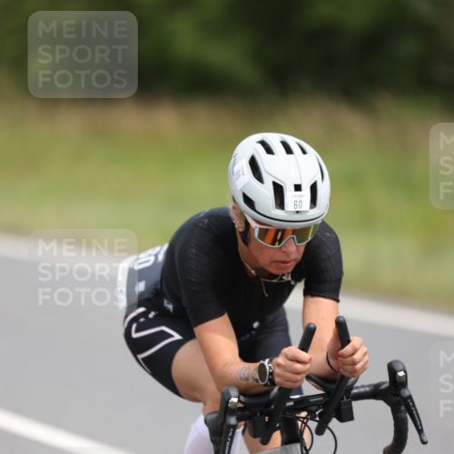 22.06.2025 - Viking Triathlon Yannick Fuchs http://msf.ph/oto/8083730 22.06.2025 12:31:37 Radfahren 37, 60, 114, 204, 266, 364, 412, 495, 500, 525, 540 meine-sportfotos.de