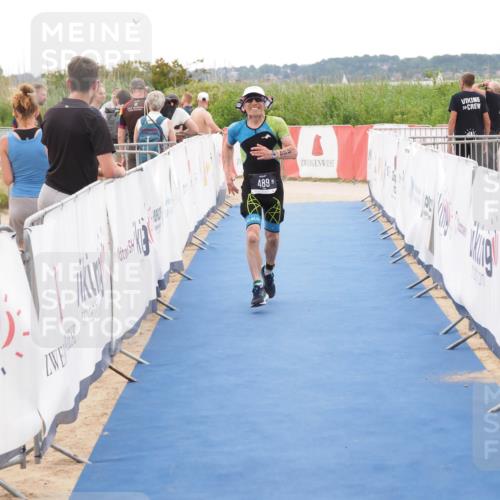 22.06.2025 - Viking Triathlon MichiJ http://msf.ph/oto/8083750 22.06.2025 16:17:41 Ziel 489 meine-sportfotos.de