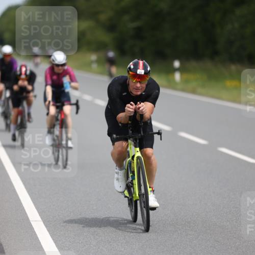 22.06.2025 - Viking Triathlon Yannick Fuchs http://msf.ph/oto/8083753 22.06.2025 12:31:41 Radfahren 37, 60, 114, 204, 266, 333, 364, 412, 423, 495, 500, 525, 540 meine-sportfotos.de