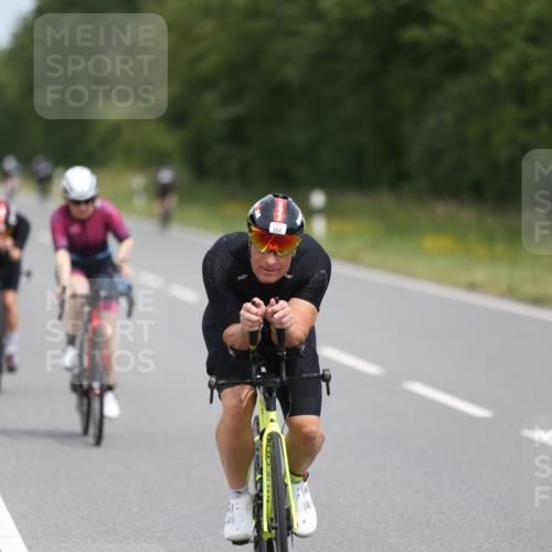 22.06.2025 - Viking Triathlon Yannick Fuchs http://msf.ph/oto/8083757 22.06.2025 12:31:42 Radfahren 37, 114, 204, 266, 333, 364, 412, 423, 500, 525, 540 meine-sportfotos.de
