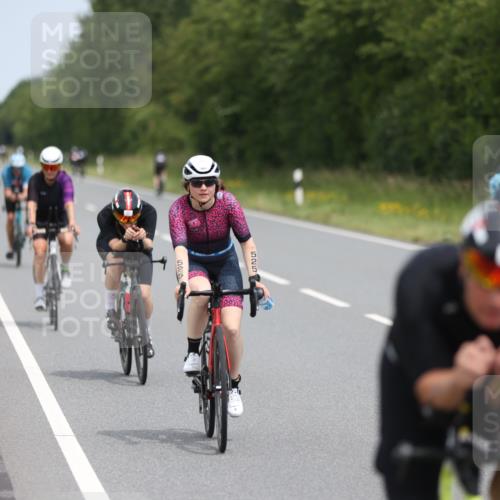 22.06.2025 - Viking Triathlon Yannick Fuchs http://msf.ph/oto/8083764 22.06.2025 12:31:43 Radfahren 37, 107, 114, 204, 266, 314, 333, 364, 412, 423, 500, 525, 540 meine-sportfotos.de
