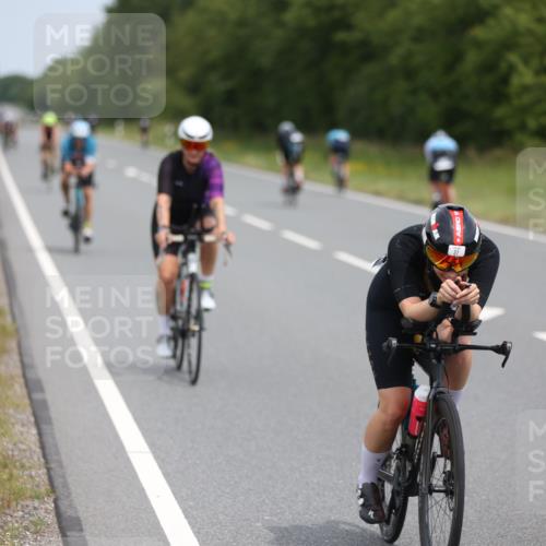 22.06.2025 - Viking Triathlon Yannick Fuchs http://msf.ph/oto/8083784 22.06.2025 12:31:44 Radfahren 37, 107, 114, 204, 314, 333, 364, 412, 423, 500, 525, 540 meine-sportfotos.de