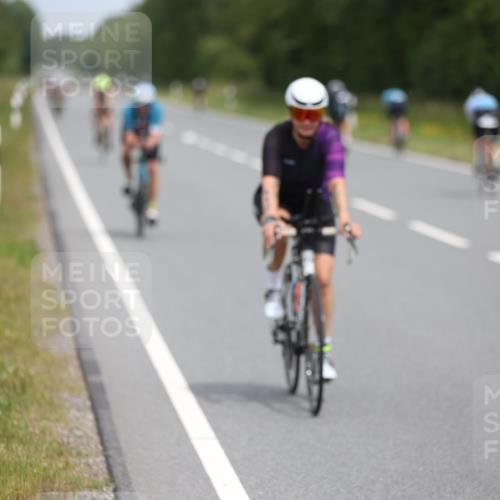 22.06.2025 - Viking Triathlon Yannick Fuchs http://msf.ph/oto/8083787 22.06.2025 12:31:45 Radfahren 37, 107, 114, 204, 314, 333, 364, 412, 423, 500, 525 meine-sportfotos.de