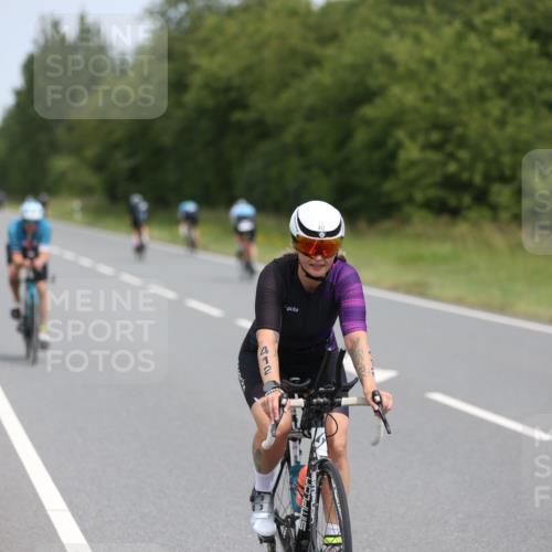 22.06.2025 - Viking Triathlon Yannick Fuchs http://msf.ph/oto/8083794 22.06.2025 12:31:45 Radfahren 37, 107, 114, 204, 314, 333, 364, 412, 423, 500, 525 meine-sportfotos.de