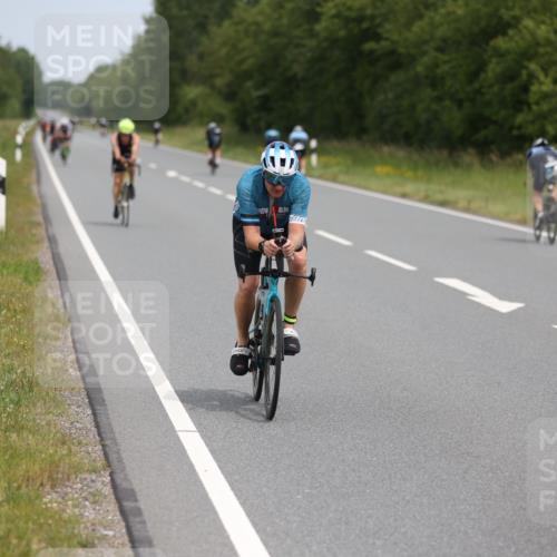 22.06.2025 - Viking Triathlon Yannick Fuchs http://msf.ph/oto/8083800 22.06.2025 12:31:47 Radfahren 37, 107, 204, 314, 333, 364, 412, 423, 500, 525, 543 meine-sportfotos.de