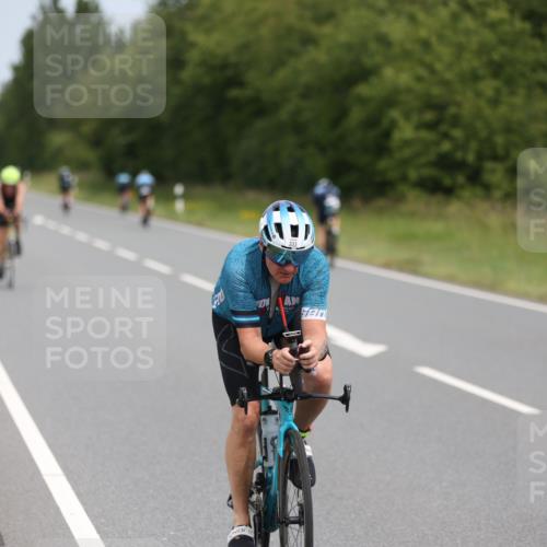 22.06.2025 - Viking Triathlon Yannick Fuchs http://msf.ph/oto/8083808 22.06.2025 12:31:47 Radfahren 37, 107, 204, 314, 333, 364, 412, 423, 500, 525, 543 meine-sportfotos.de
