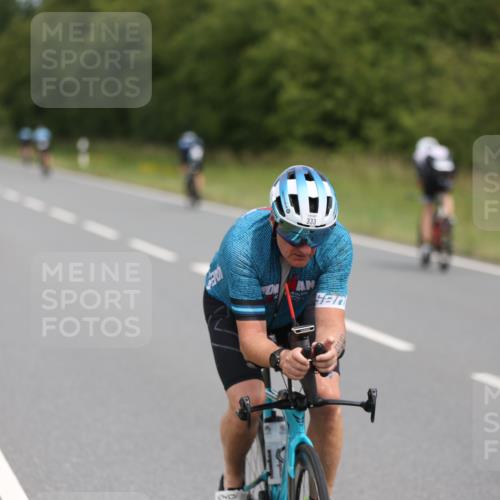 22.06.2025 - Viking Triathlon Yannick Fuchs http://msf.ph/oto/8083813 22.06.2025 12:31:48 Radfahren 37, 107, 204, 314, 333, 412, 423, 500, 525, 543 meine-sportfotos.de
