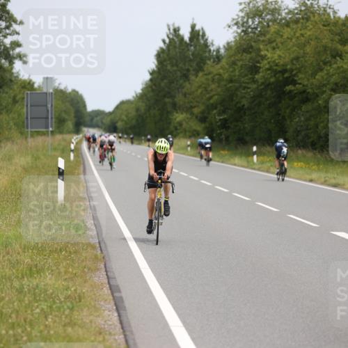 22.06.2025 - Viking Triathlon Yannick Fuchs http://msf.ph/oto/8083819 22.06.2025 12:31:49 Radfahren 37, 107, 197, 204, 314, 333, 412, 423, 543 meine-sportfotos.de