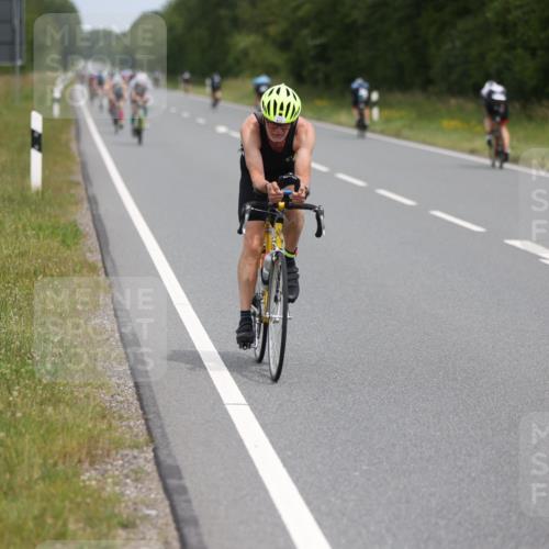 22.06.2025 - Viking Triathlon Yannick Fuchs http://msf.ph/oto/8083826 22.06.2025 12:31:50 Radfahren 107, 197, 314, 333, 362, 412, 423, 543 meine-sportfotos.de