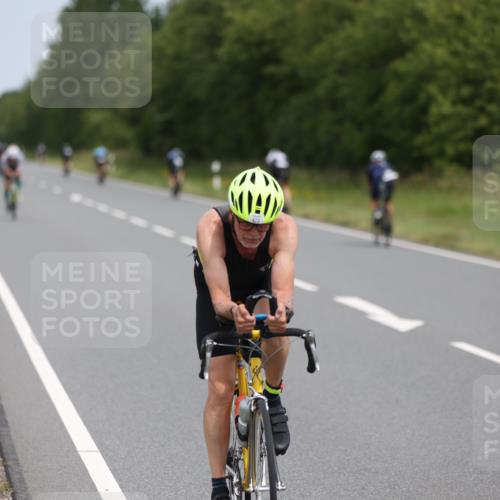 22.06.2025 - Viking Triathlon Yannick Fuchs http://msf.ph/oto/8083832 22.06.2025 12:31:51 Radfahren 107, 188, 197, 314, 333, 362, 423, 543, 547 meine-sportfotos.de