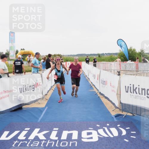 22.06.2025 - Viking Triathlon MichiJ http://msf.ph/oto/8083863 22.06.2025 16:10:28 Ziel 290, 396, 605 meine-sportfotos.de