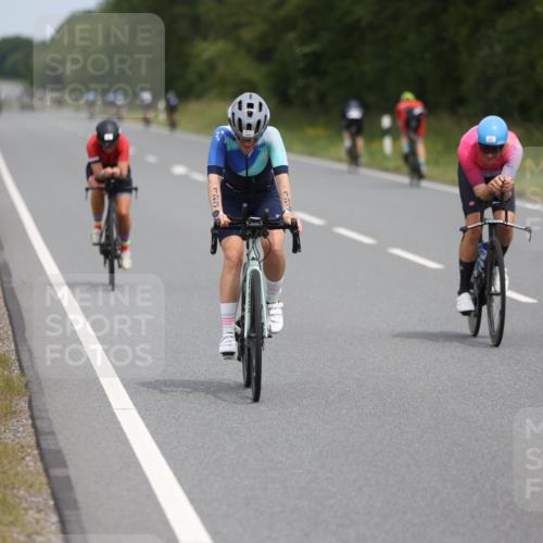 22.06.2025 - Viking Triathlon Yannick Fuchs http://msf.ph/oto/8083917 22.06.2025 12:32:01 Radfahren 123, 155, 188, 197, 362, 543, 547, 662 meine-sportfotos.de
