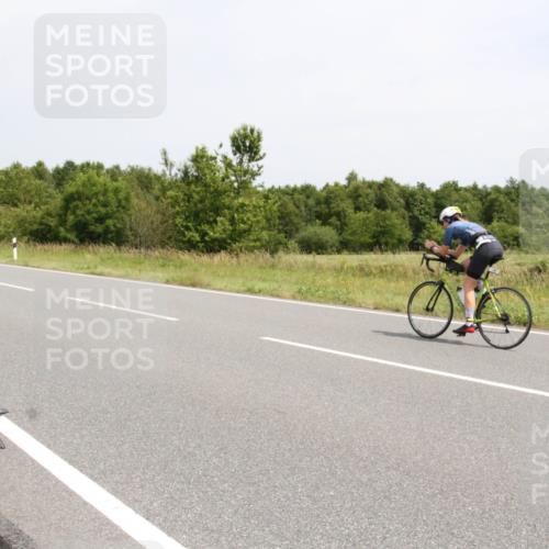 22.06.2025 - Viking Triathlon Yannick Fuchs http://msf.ph/oto/8083970 22.06.2025 13:00:00 Radfahren 166 meine-sportfotos.de