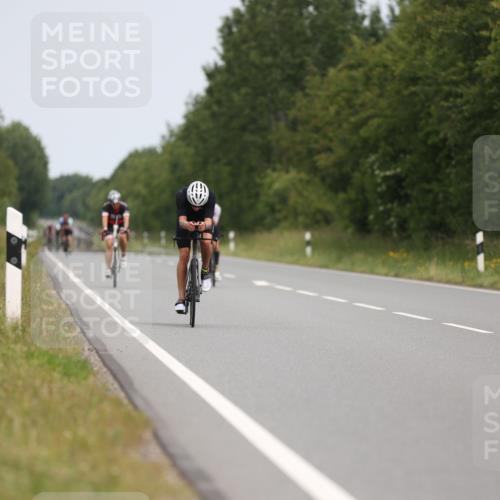 22.06.2025 - Viking Triathlon Yannick Fuchs http://msf.ph/oto/8084005 22.06.2025 12:32:46 Radfahren 189, 315, 381, 658 meine-sportfotos.de
