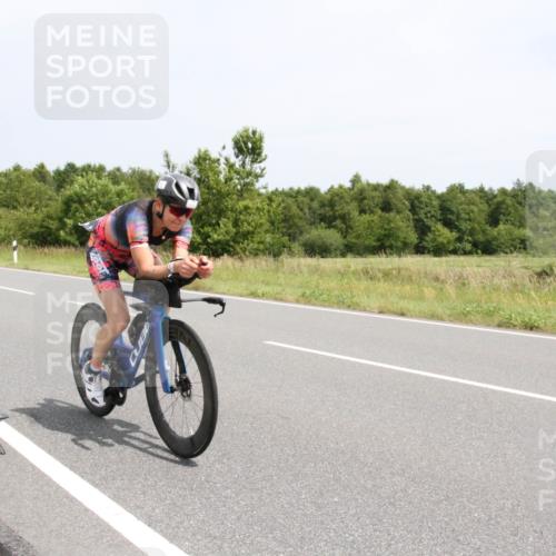 22.06.2025 - Viking Triathlon Yannick Fuchs http://msf.ph/oto/8084016 22.06.2025 13:00:07 Radfahren 72, 74 meine-sportfotos.de