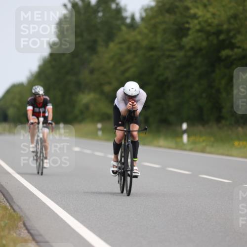 22.06.2025 - Viking Triathlon Yannick Fuchs http://msf.ph/oto/8084026 22.06.2025 12:32:51 Radfahren 189, 315, 381, 658 meine-sportfotos.de