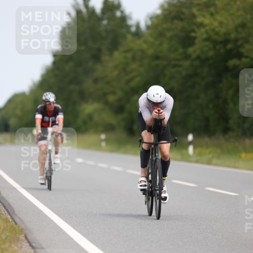 22.06.2025 - Viking Triathlon Yannick Fuchs http://msf.ph/oto/8084030 22.06.2025 12:32:51 Radfahren 189, 315, 381, 658 meine-sportfotos.de