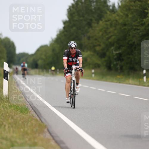 22.06.2025 - Viking Triathlon Yannick Fuchs http://msf.ph/oto/8084033 22.06.2025 12:32:52 Radfahren 189, 315, 381, 658 meine-sportfotos.de