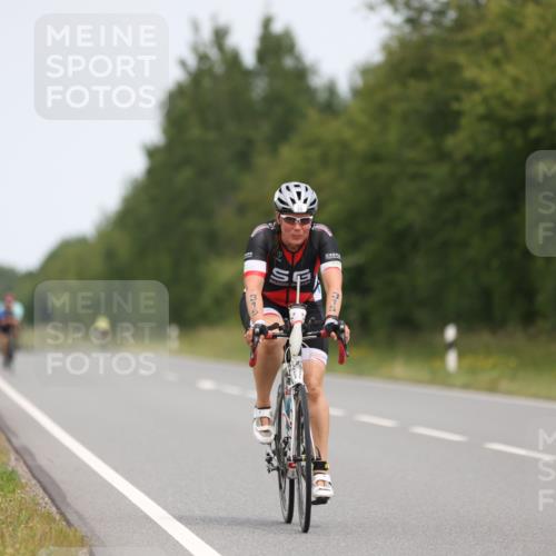 22.06.2025 - Viking Triathlon Yannick Fuchs http://msf.ph/oto/8084044 22.06.2025 12:32:53 Radfahren 189, 315, 381, 658 meine-sportfotos.de