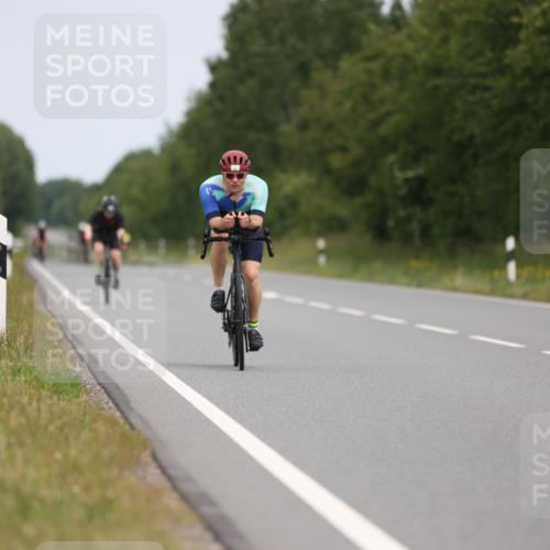 22.06.2025 - Viking Triathlon Yannick Fuchs http://msf.ph/oto/8084077 22.06.2025 12:33:01 Radfahren 240, 475, 496 meine-sportfotos.de