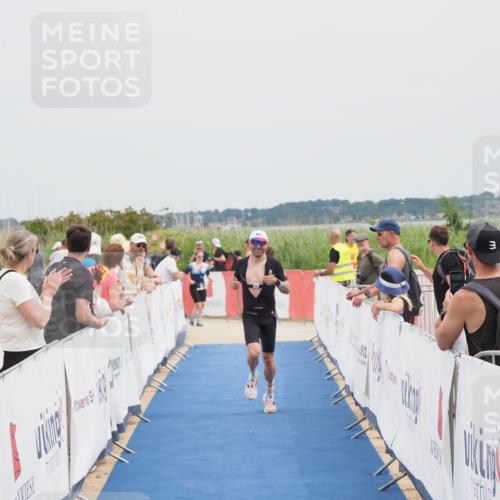 22.06.2025 - Viking Triathlon MichiJ http://msf.ph/oto/8084084 22.06.2025 14:42:07 Ziel 125 meine-sportfotos.de