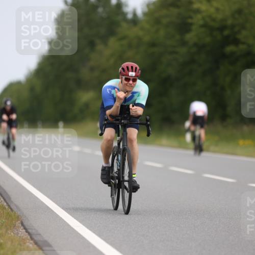 22.06.2025 - Viking Triathlon Yannick Fuchs http://msf.ph/oto/8084094 22.06.2025 12:33:02 Radfahren 240, 475, 496 meine-sportfotos.de