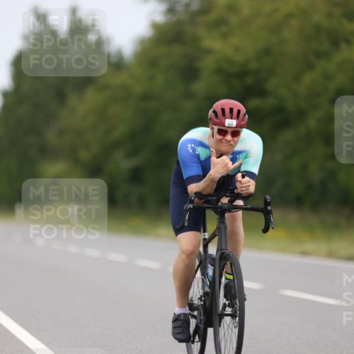 22.06.2025 - Viking Triathlon Yannick Fuchs http://msf.ph/oto/8084101 22.06.2025 12:33:03 Radfahren 240, 475, 496 meine-sportfotos.de