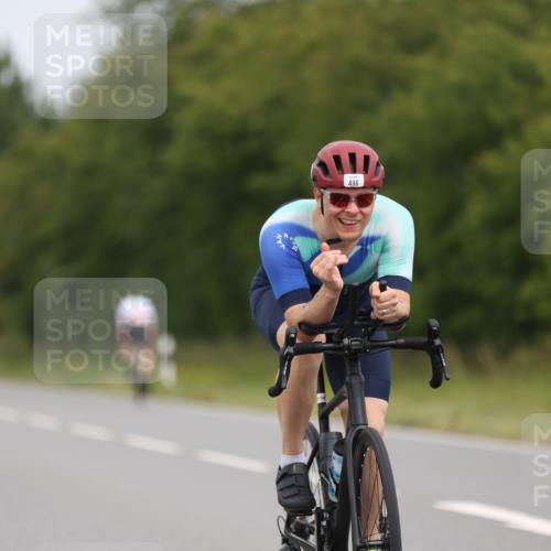 22.06.2025 - Viking Triathlon Yannick Fuchs http://msf.ph/oto/8084104 22.06.2025 12:33:03 Radfahren 240, 475, 496 meine-sportfotos.de