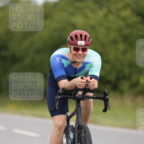 22.06.2025 - Viking Triathlon Yannick Fuchs http://msf.ph/oto/8084108 22.06.2025 12:33:03 Radfahren 240, 475, 496 meine-sportfotos.de