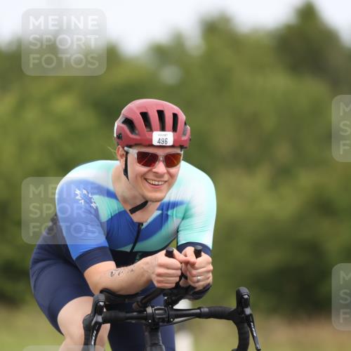 22.06.2025 - Viking Triathlon Yannick Fuchs http://msf.ph/oto/8084112 22.06.2025 12:33:04 Radfahren 240, 475, 496 meine-sportfotos.de