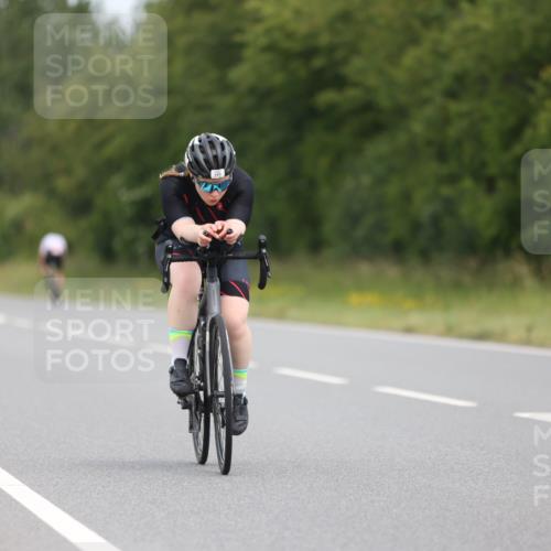22.06.2025 - Viking Triathlon Yannick Fuchs http://msf.ph/oto/8084115 22.06.2025 12:33:07 Radfahren 240, 475, 496 meine-sportfotos.de