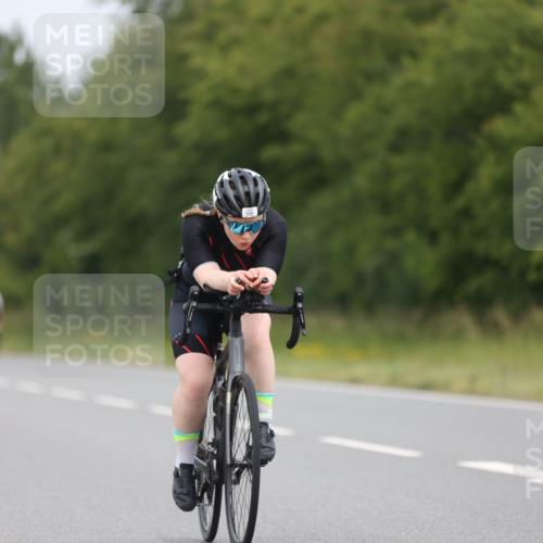 22.06.2025 - Viking Triathlon Yannick Fuchs http://msf.ph/oto/8084119 22.06.2025 12:33:07 Radfahren 240, 475, 496 meine-sportfotos.de