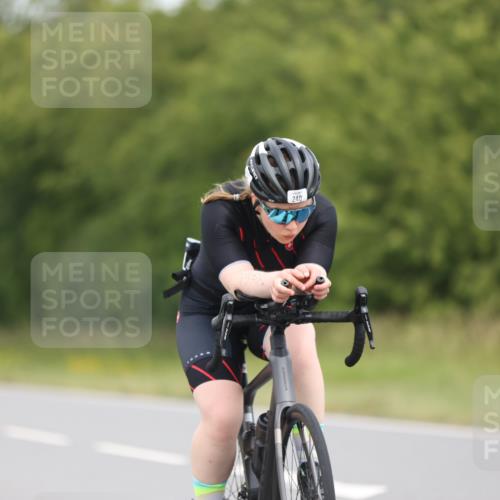 22.06.2025 - Viking Triathlon Yannick Fuchs http://msf.ph/oto/8084127 22.06.2025 12:33:08 Radfahren 152, 240, 270, 337, 475, 496 meine-sportfotos.de