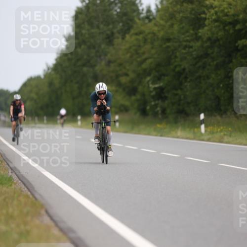 22.06.2025 - Viking Triathlon Yannick Fuchs http://msf.ph/oto/8084142 22.06.2025 12:33:15 Radfahren 61, 78, 152, 183, 270, 337, 394, 397, 638 meine-sportfotos.de