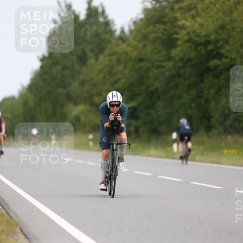 22.06.2025 - Viking Triathlon Yannick Fuchs http://msf.ph/oto/8084153 22.06.2025 12:33:16 Radfahren 61, 78, 152, 183, 270, 337, 394, 397, 638 meine-sportfotos.de