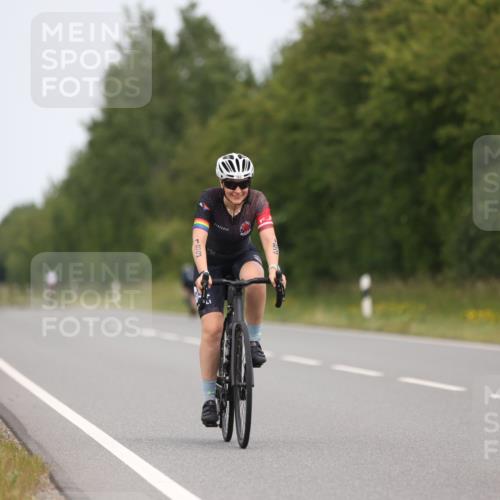 22.06.2025 - Viking Triathlon Yannick Fuchs http://msf.ph/oto/8084185 22.06.2025 12:33:20 Radfahren 61, 78, 93, 152, 183, 270, 337, 394, 397, 638 meine-sportfotos.de