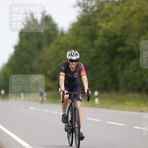 22.06.2025 - Viking Triathlon Yannick Fuchs http://msf.ph/oto/8084188 22.06.2025 12:33:21 Radfahren 61, 78, 93, 152, 183, 270, 337, 394, 397, 638 meine-sportfotos.de