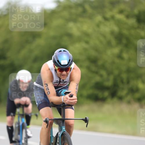 22.06.2025 - Viking Triathlon Yannick Fuchs http://msf.ph/oto/8084237 22.06.2025 12:33:44 Radfahren 13, 121, 150, 173, 340, 444, 449, 458, 487, 604, 659 meine-sportfotos.de