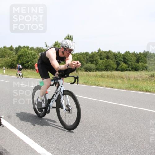 22.06.2025 - Viking Triathlon Yannick Fuchs http://msf.ph/oto/8084278 22.06.2025 13:01:21 Radfahren 116, 153, 513, 605, 619 meine-sportfotos.de