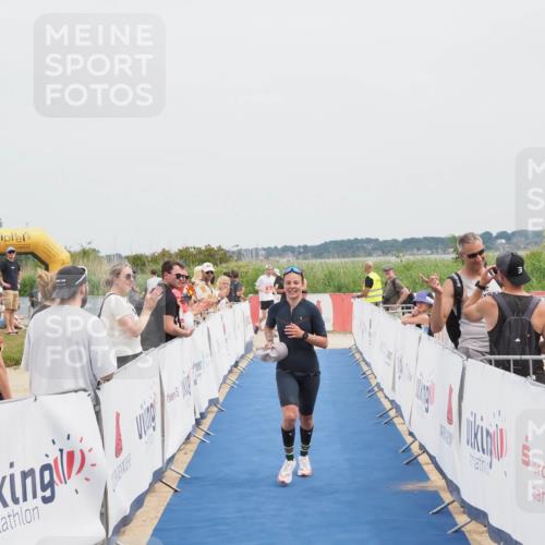 22.06.2025 - Viking Triathlon MichiJ http://msf.ph/oto/8084311 22.06.2025 14:42:16 Ziel 184 meine-sportfotos.de