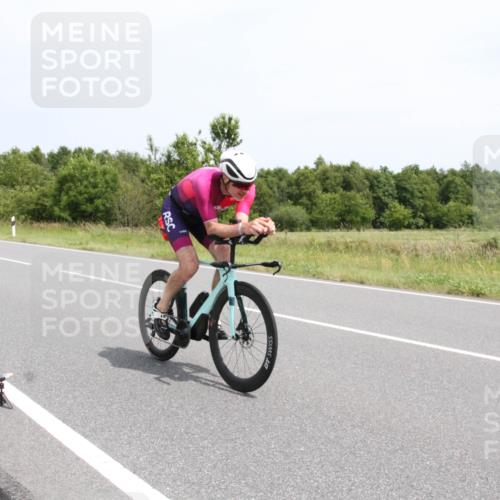 22.06.2025 - Viking Triathlon Yannick Fuchs http://msf.ph/oto/8084336 22.06.2025 13:02:15 Radfahren 440 meine-sportfotos.de