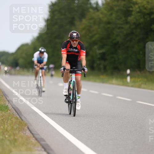 22.06.2025 - Viking Triathlon Yannick Fuchs http://msf.ph/oto/8084341 22.06.2025 12:34:06 Radfahren 26, 281, 643, 650 meine-sportfotos.de
