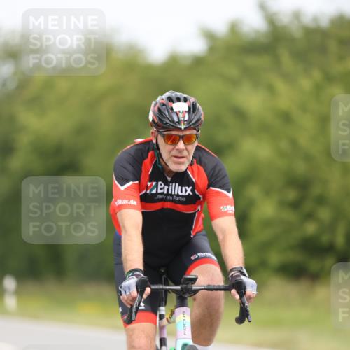22.06.2025 - Viking Triathlon Yannick Fuchs http://msf.ph/oto/8084360 22.06.2025 12:34:08 Radfahren 26, 281, 643, 650 meine-sportfotos.de