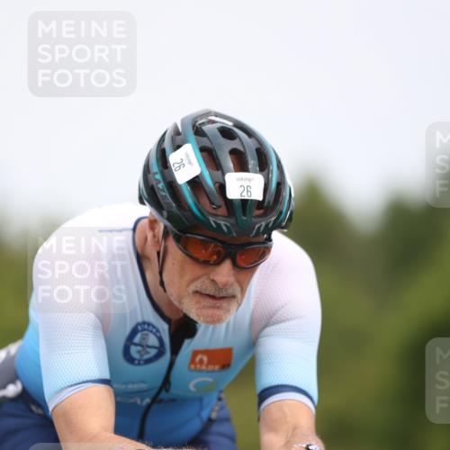 22.06.2025 - Viking Triathlon Yannick Fuchs http://msf.ph/oto/8084389 22.06.2025 12:34:11 Radfahren 26, 650 meine-sportfotos.de
