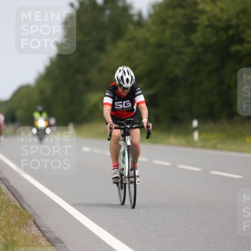 22.06.2025 - Viking Triathlon Yannick Fuchs http://msf.ph/oto/8084395 22.06.2025 12:34:26 Radfahren 142, 180, 253, 269, 287, 375 meine-sportfotos.de