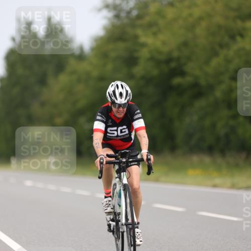 22.06.2025 - Viking Triathlon Yannick Fuchs http://msf.ph/oto/8084402 22.06.2025 12:34:27 Radfahren 142, 253, 269, 287, 375, 415 meine-sportfotos.de